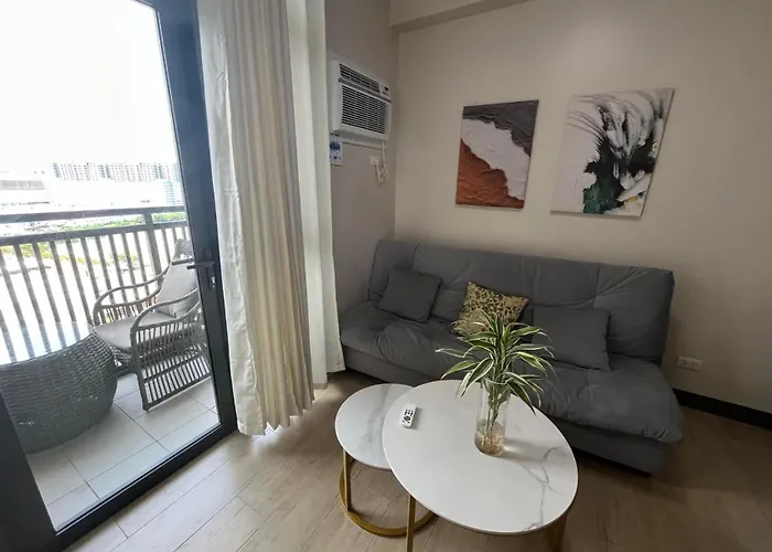 Gentry Manor Family Balcony View Wifi Tv Close To Okada 12b Apartment
