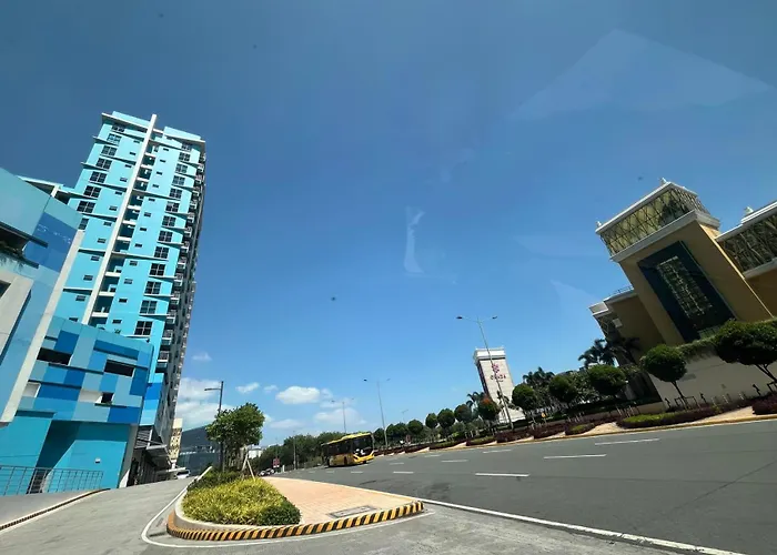 Gentry Manor Family Balcony View Wifi Tv Close To Okada 12b Manila