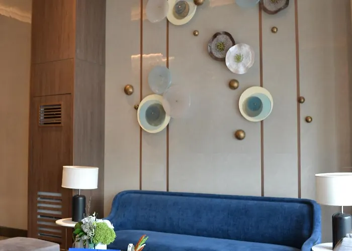Gentry Manor Family Balcony View Wifi Tv Close To Okada 12b Apartment Manila